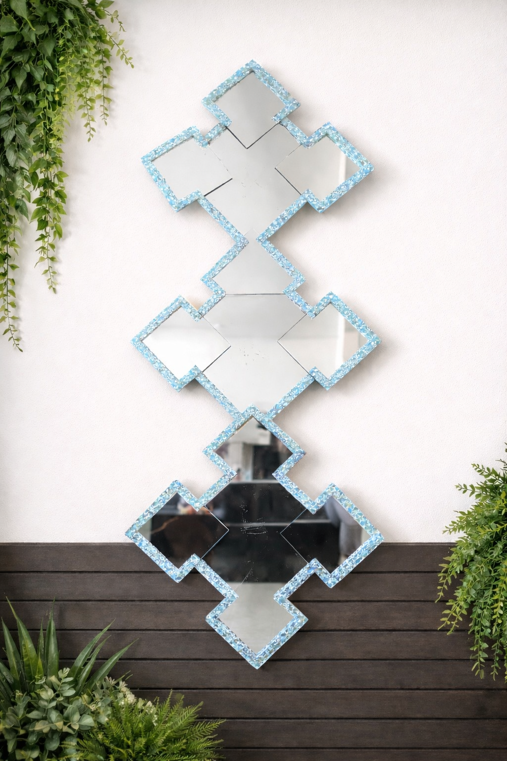 Espejo decorativo de cruces con pedrería